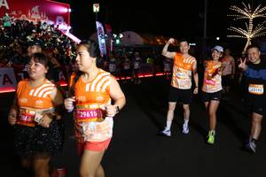 BIB: 2868, 29615, 26695, 26796, 23192
                            <button type="button" onclick="openModal(23061812)" class="btn btn-primary btn-sm float-right btn-popup" data-toggle="modal" data-target=".modal-high-quality">
                        <i class="fas fa-shopping-cart"></i> Add to Cart
                    </button>
                                            <button type="button" onclick="isThisMe(23061812, true)" class="btn btn-success btn-sm float-right btn-popup btn-isme hidden" data-toggle="tooltip" data-placement="bottom" title="นี่คือรูปของคุณใช่ไหม คลิกที่นี่เพื่อเอาเข้าอัลบั้ม">
                        <i class="fas fa-plus"></i> Add to album
                    </button>
                    <button type="button" onclick="isThisMe(23061812, false)" class="btn btn-warning btn-sm float-right btn-popup btn-isnotme hidden">
                        <i class="fas fa-ban"></i> Remove from album
                    </button>
